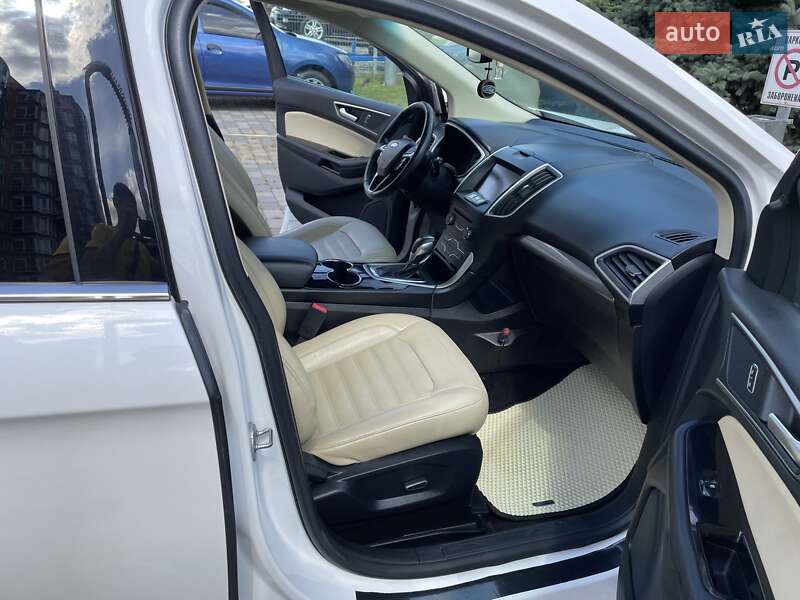 Позашляховик / Кросовер Ford Edge 2015 в Івано-Франківську