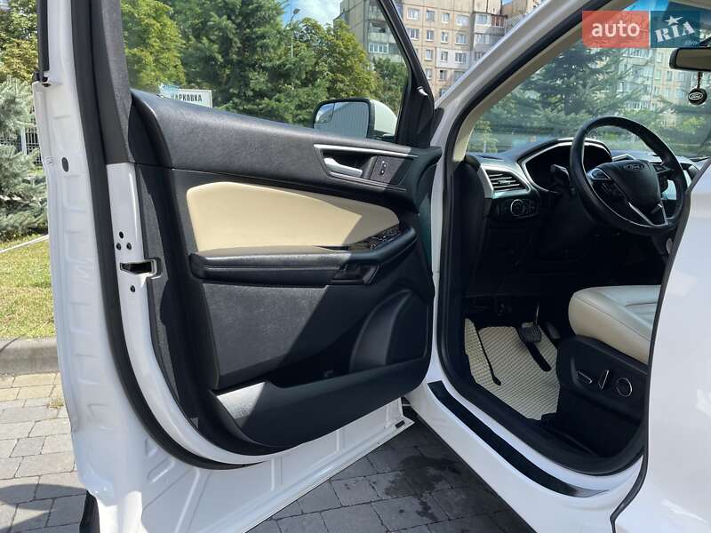 Позашляховик / Кросовер Ford Edge 2015 в Івано-Франківську