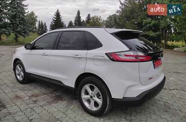Позашляховик / Кросовер Ford Edge 2024 в 