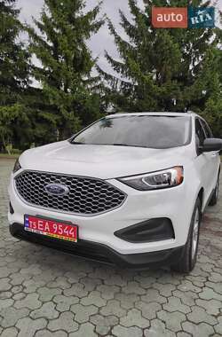 Позашляховик / Кросовер Ford Edge 2024 в 