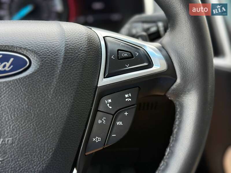 Внедорожник / Кроссовер Ford Edge 2015 в Ровно фото 26 Внедорожник / Кроссовер Ford Edge 2015 в Ровно