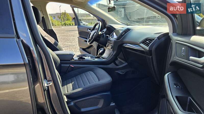 Внедорожник / Кроссовер Ford Edge 2016 в Ужгороде