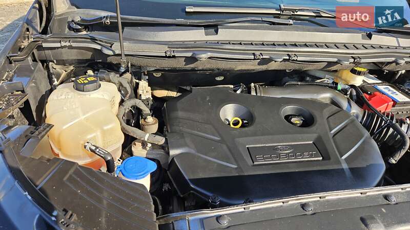 Внедорожник / Кроссовер Ford Edge 2016 в Ужгороде