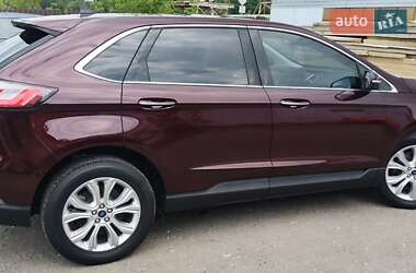 Внедорожник / Кроссовер Ford Edge 2022 в 