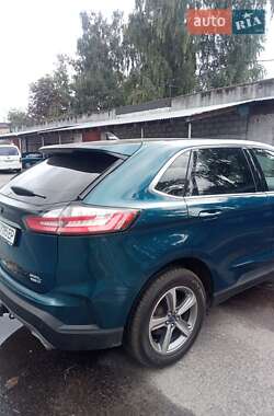 Внедорожник / Кроссовер Ford Edge 2020 в 