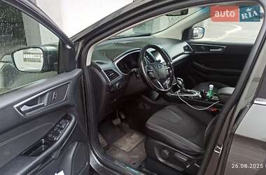 Внедорожник / Кроссовер Ford Edge 2017 в 