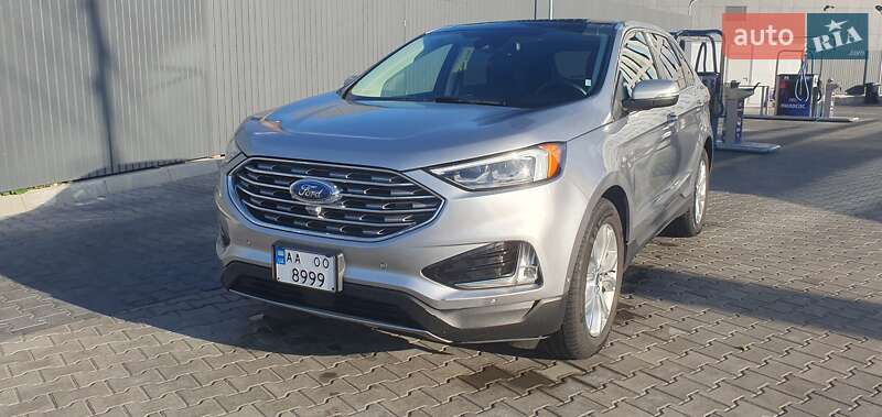 Внедорожник / Кроссовер Ford Edge 2020 в 