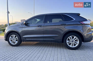 Внедорожник / Кроссовер Ford Edge 2017 в 