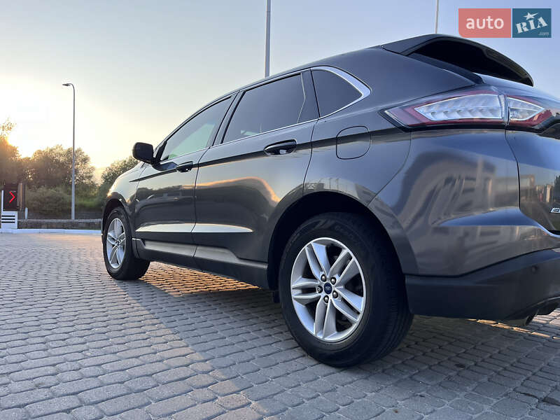 Позашляховик / Кросовер Ford Edge 2017 в Львові