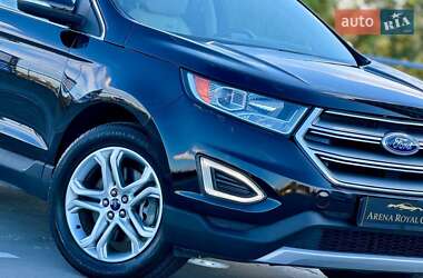 Внедорожник / Кроссовер Ford Edge 2018 в 