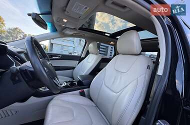Внедорожник / Кроссовер Ford Edge 2018 в 