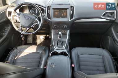 Внедорожник / Кроссовер Ford Edge 2015 в 