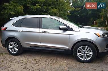 Внедорожник / Кроссовер Ford Edge 2020 в 
