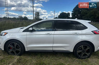 Внедорожник / Кроссовер Ford Edge 2019 в 