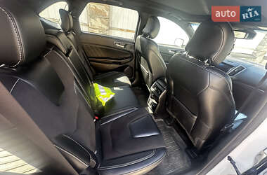 Внедорожник / Кроссовер Ford Edge 2019 в 
