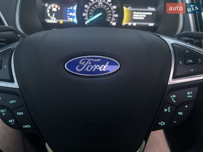 Внедорожник / Кроссовер Ford Edge 2018 в Хмельницком