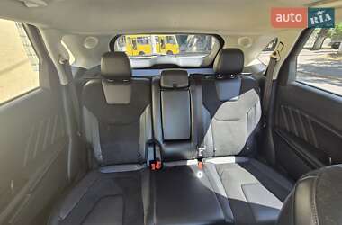 Внедорожник / Кроссовер Ford Edge 2015 в 