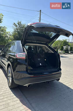 Внедорожник / Кроссовер Ford Edge 2015 в 