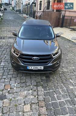 Внедорожник / Кроссовер Ford Edge 2017 в 