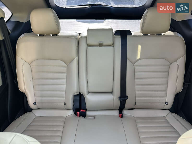 Внедорожник / Кроссовер Ford Edge 2015 в Киеве