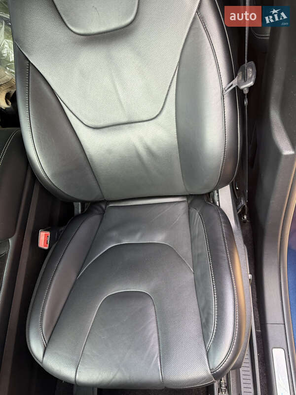 Внедорожник / Кроссовер Ford Edge 2017 в Нововолынске