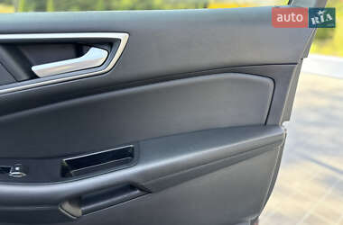 Внедорожник / Кроссовер Ford Edge 2020 в 