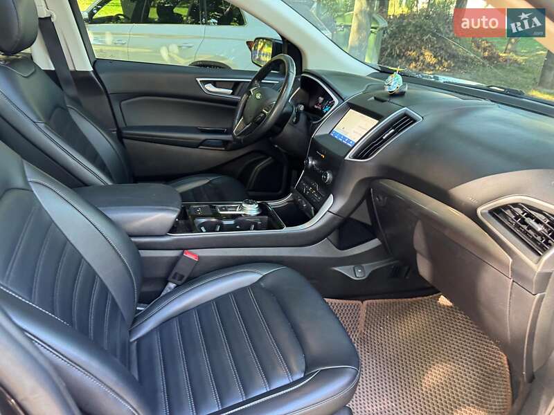 Позашляховик / Кросовер Ford Edge 2019 в Києві
