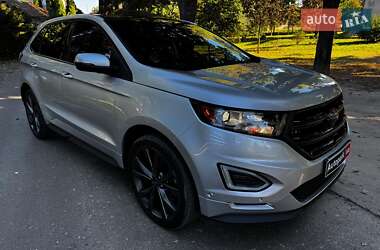 Внедорожник / Кроссовер Ford Edge 2018 в 