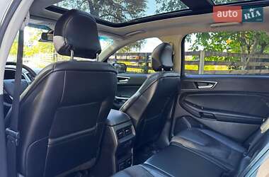 Внедорожник / Кроссовер Ford Edge 2018 в 