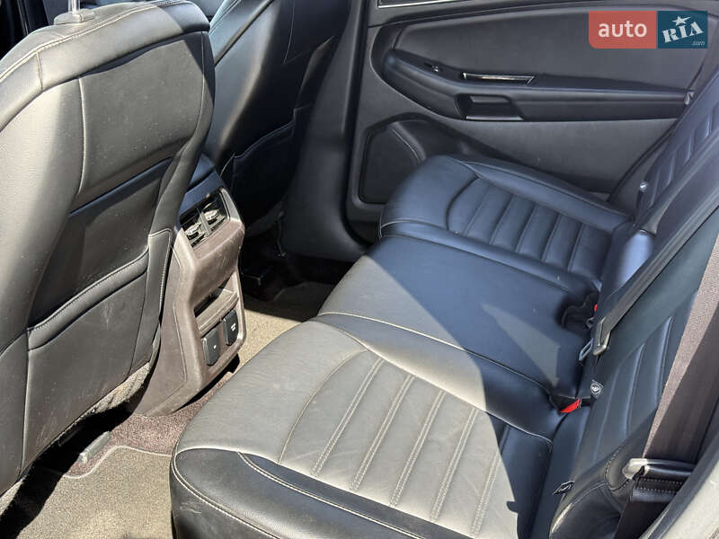 Внедорожник / Кроссовер Ford Edge 2016 в Днепре