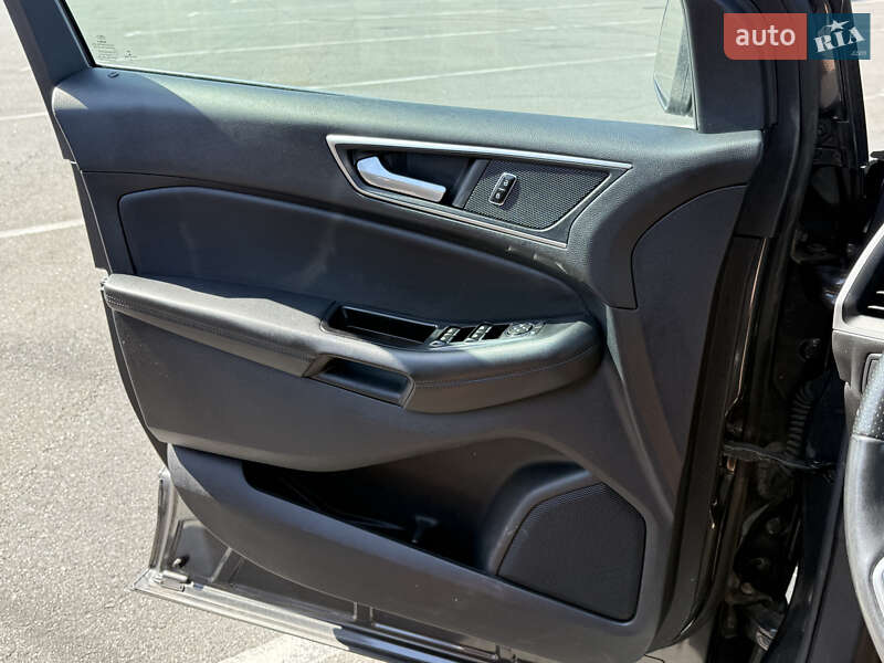 Внедорожник / Кроссовер Ford Edge 2016 в Днепре