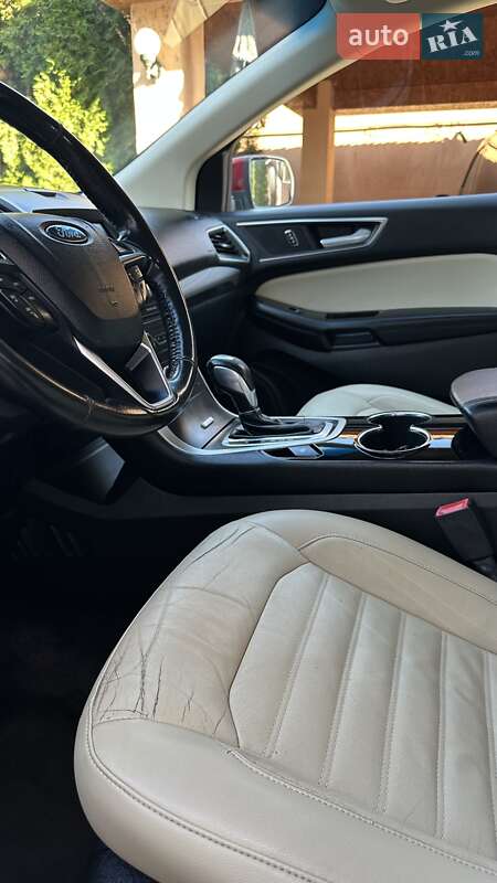 Внедорожник / Кроссовер Ford Edge 2015 в Берегово