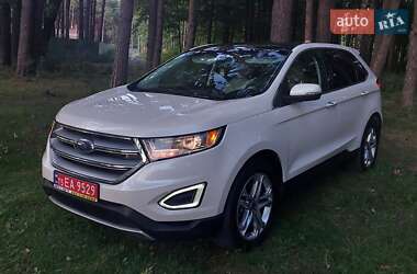 Внедорожник / Кроссовер Ford Edge 2017 в 