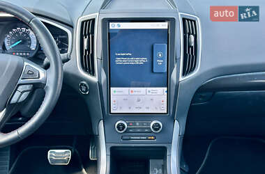 Внедорожник / Кроссовер Ford Edge 2021 в 