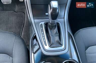 Внедорожник / Кроссовер Ford Edge 2018 в 