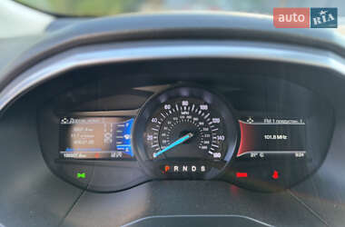 Внедорожник / Кроссовер Ford Edge 2019 в 