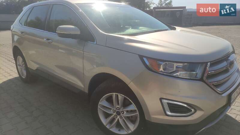 Внедорожник / Кроссовер Ford Edge 2017 в Черновцах