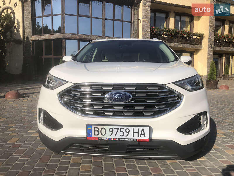 Внедорожник / Кроссовер Ford Edge 2020 в 