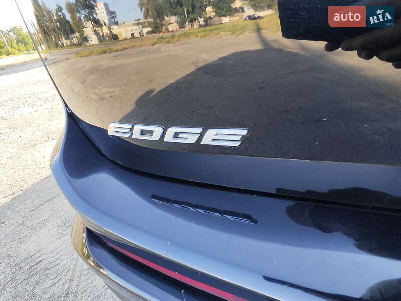 Внедорожник / Кроссовер Ford Edge 2017 в Киеве
