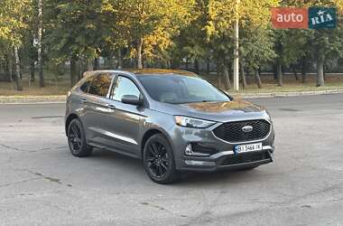 Позашляховик / Кросовер Ford Edge 2022 в 