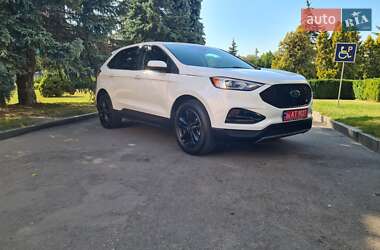 Внедорожник / Кроссовер Ford Edge 2022 в 