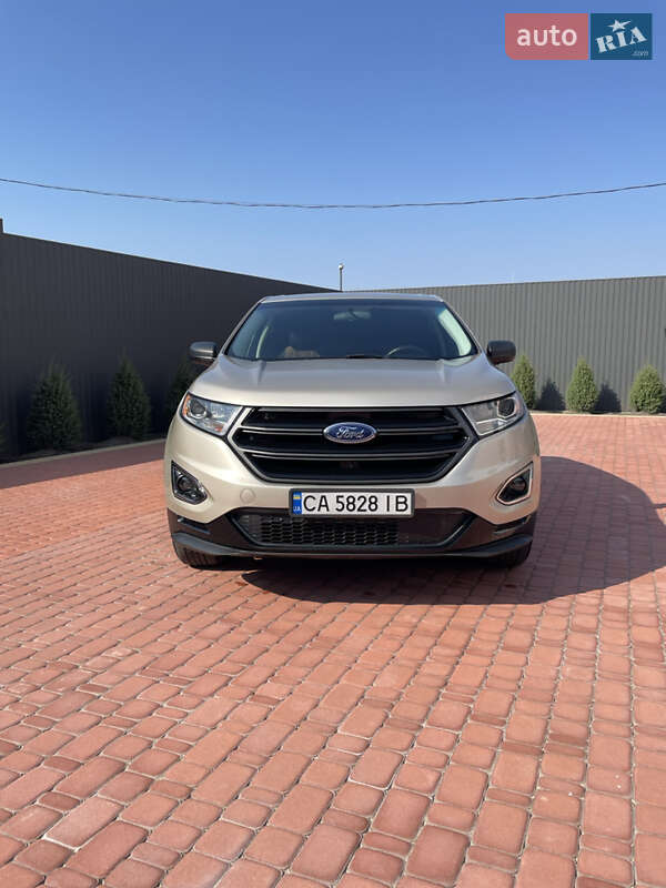Внедорожник / Кроссовер Ford Edge 2017 в Жашкове
