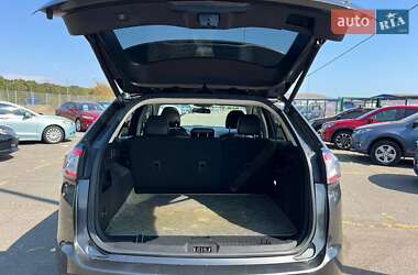 Внедорожник / Кроссовер Ford Edge 2015 в 