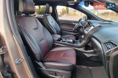 Внедорожник / Кроссовер Ford Edge 2020 в 