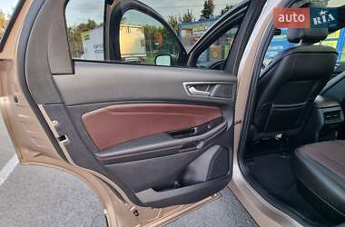 Внедорожник / Кроссовер Ford Edge 2020 в 