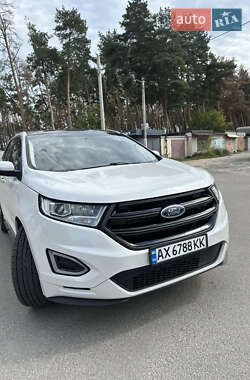 Позашляховик / Кросовер Ford Edge 2016 в 