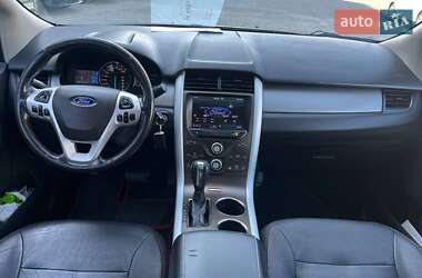 Внедорожник / Кроссовер Ford Edge 2012 в 