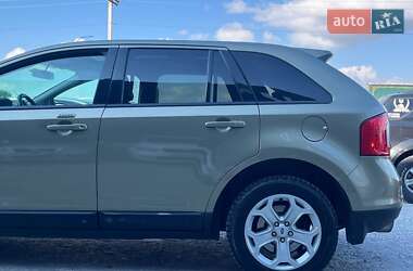 Внедорожник / Кроссовер Ford Edge 2012 в 