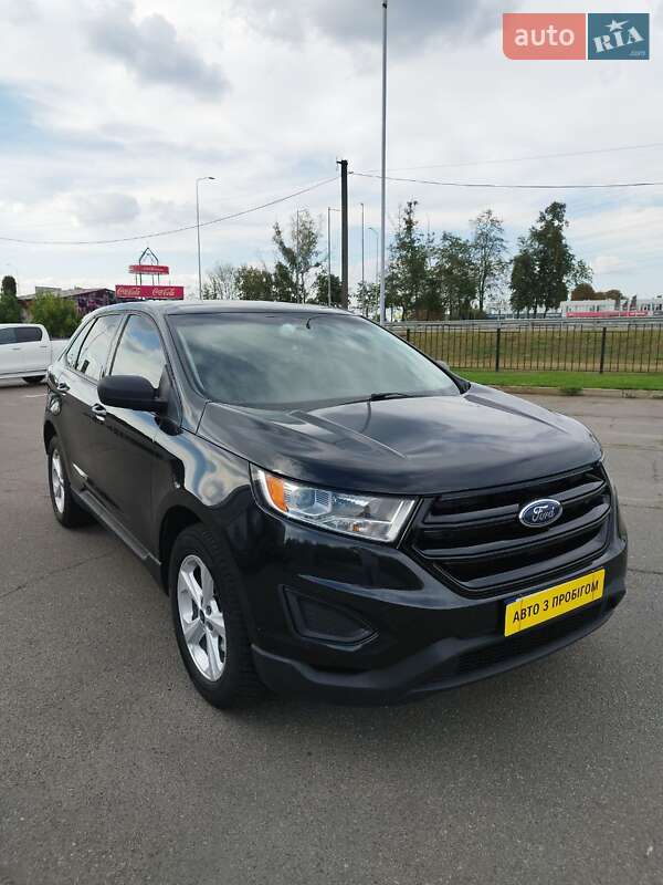Внедорожник / Кроссовер Ford Edge 2015 в 