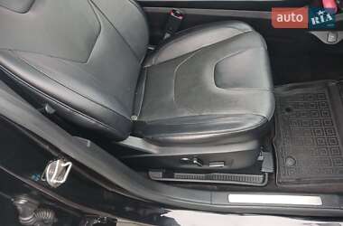 Внедорожник / Кроссовер Ford Edge 2016 в 
